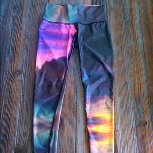 Teeki Clouds Hot Yoga Pants 🧘🏻‍♂️